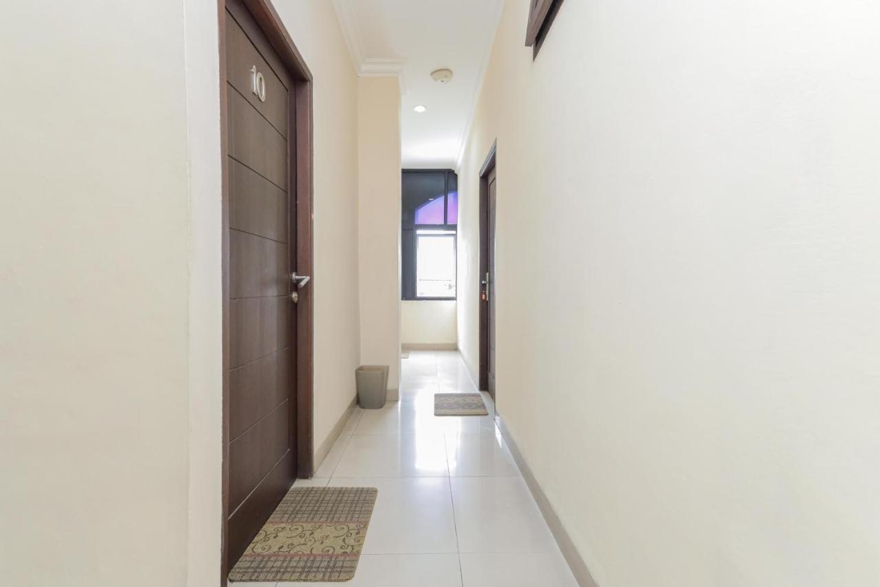 Reddoorz Syariah Near Stasiun Karet Hotel Jakarta Exterior photo